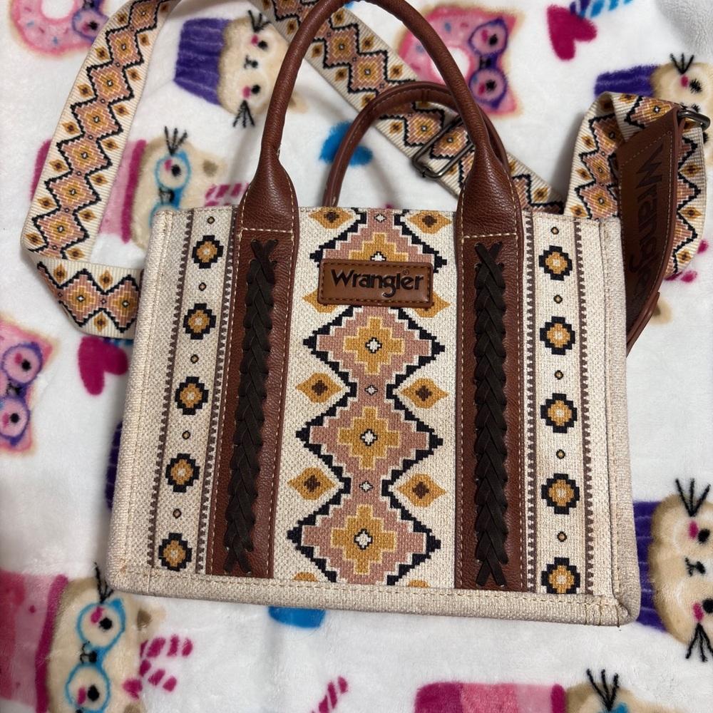 Wrangler Tan and Brown Geometric Tote Bag